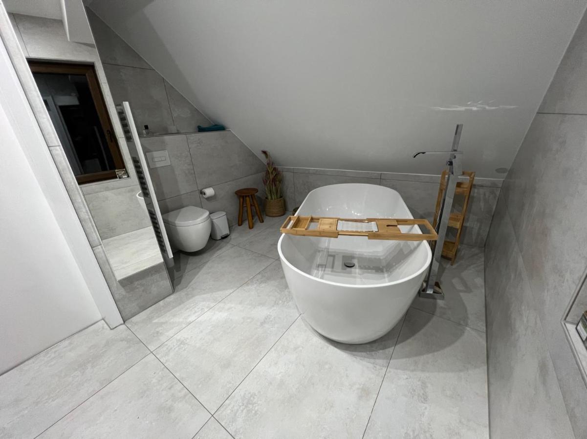 Wellness Am Morgengau Mit Whirlpool Und Sauna Rotterode Экстерьер фото